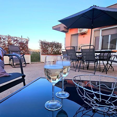 Stella-Guesthouse Solarino Екстер'єр фото