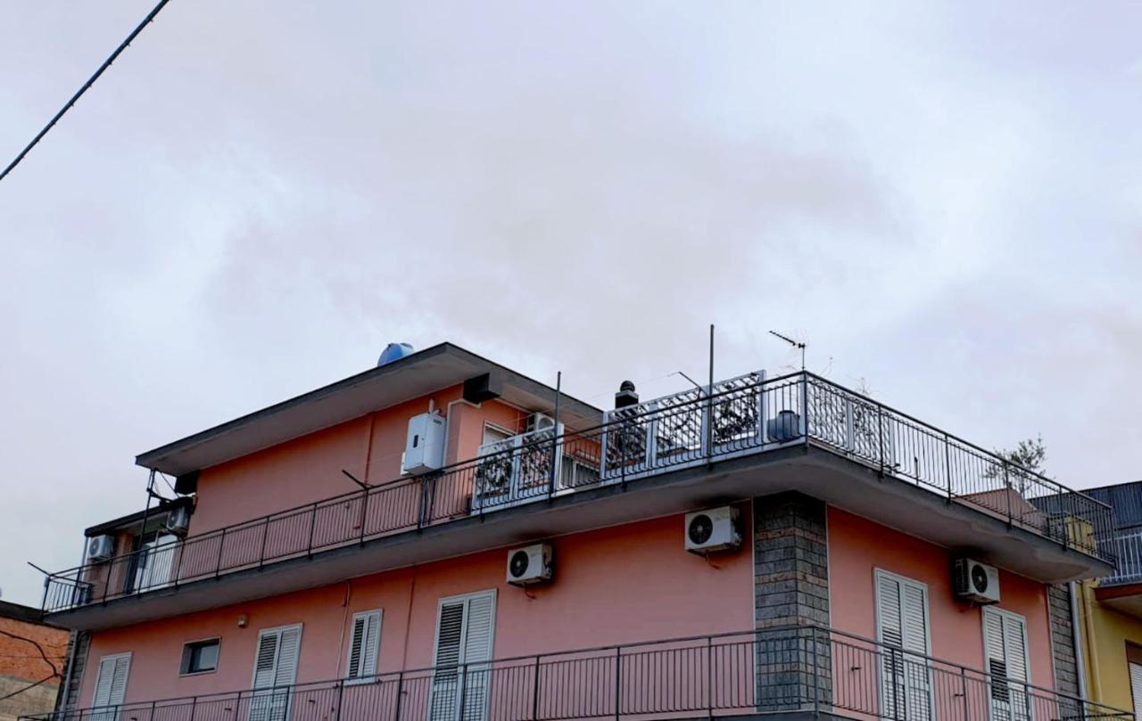 Stella-Guesthouse Solarino Екстер'єр фото