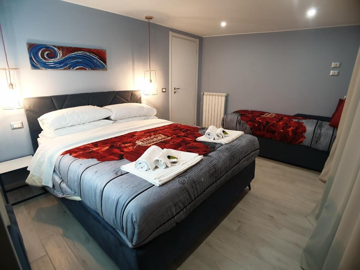 Stella-Guesthouse Solarino Екстер'єр фото