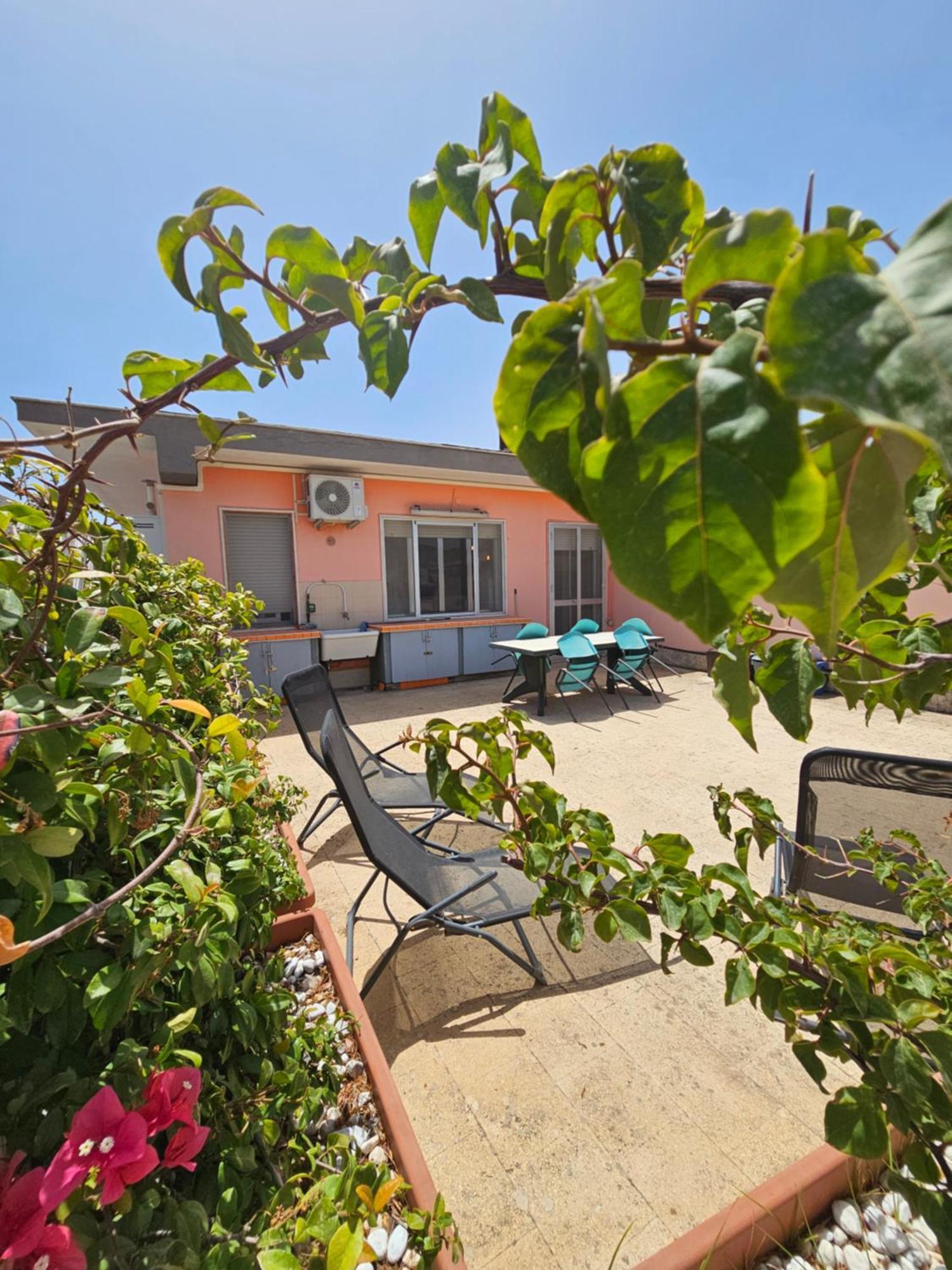 Stella-Guesthouse Solarino Екстер'єр фото