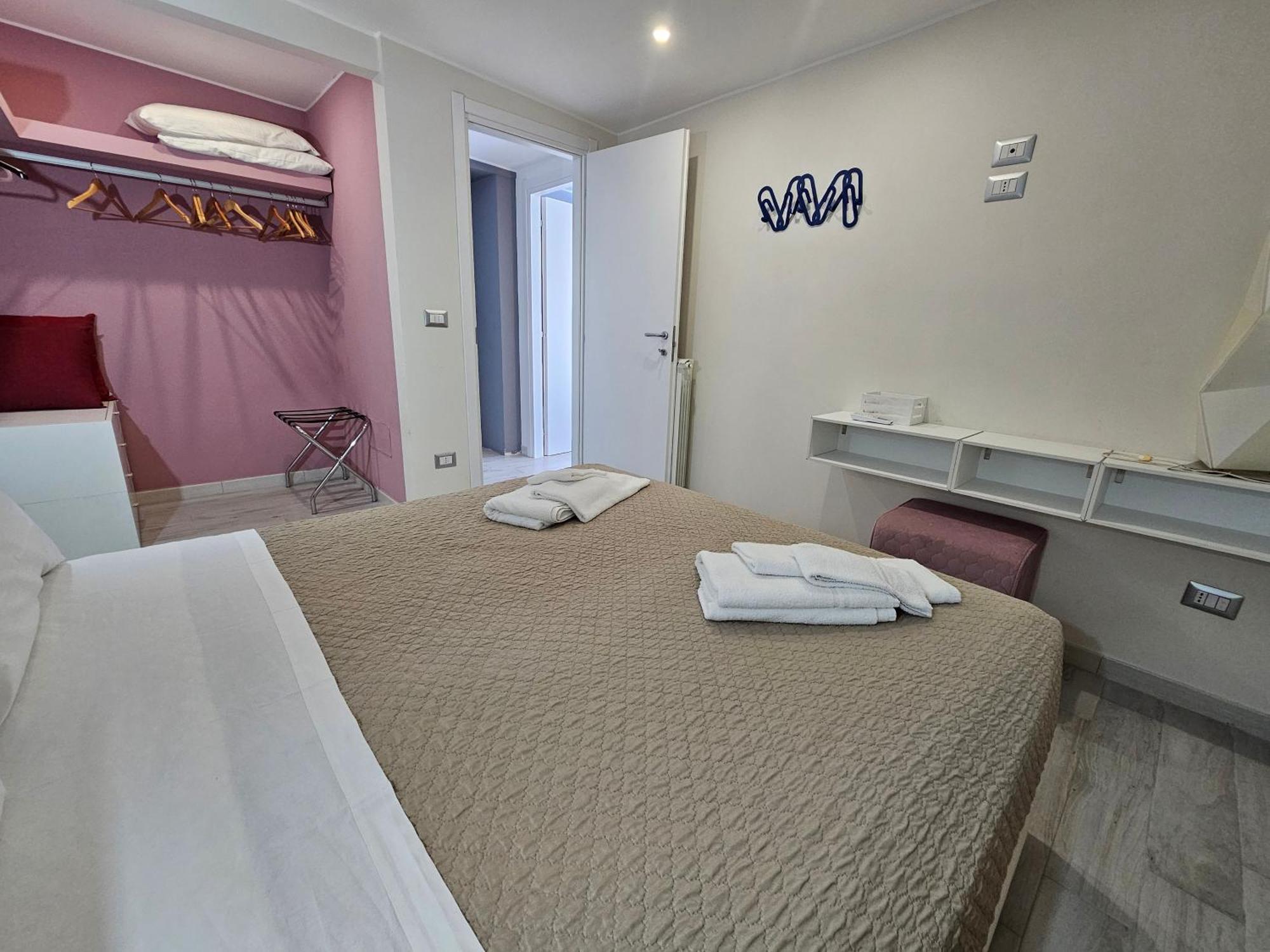 Stella-Guesthouse Solarino Екстер'єр фото